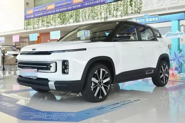 10万左右哪款比较适合女生SUV，条件是省油，性价比高的！

个人比较推荐吉利I