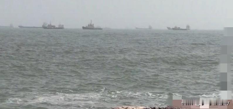 通过霍尔木兹海峡拥堵获利的国家迟早会发现，随着霍尔木兹海峡附近的局势逐渐缓和或者
