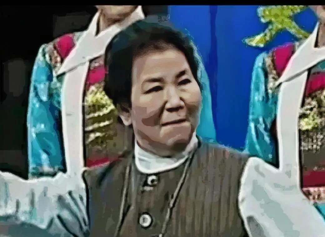 从一句小品台词，看你是不是咱们自己人，一杯宫廷玉液酒减去一个大锤，加上一个小锤，