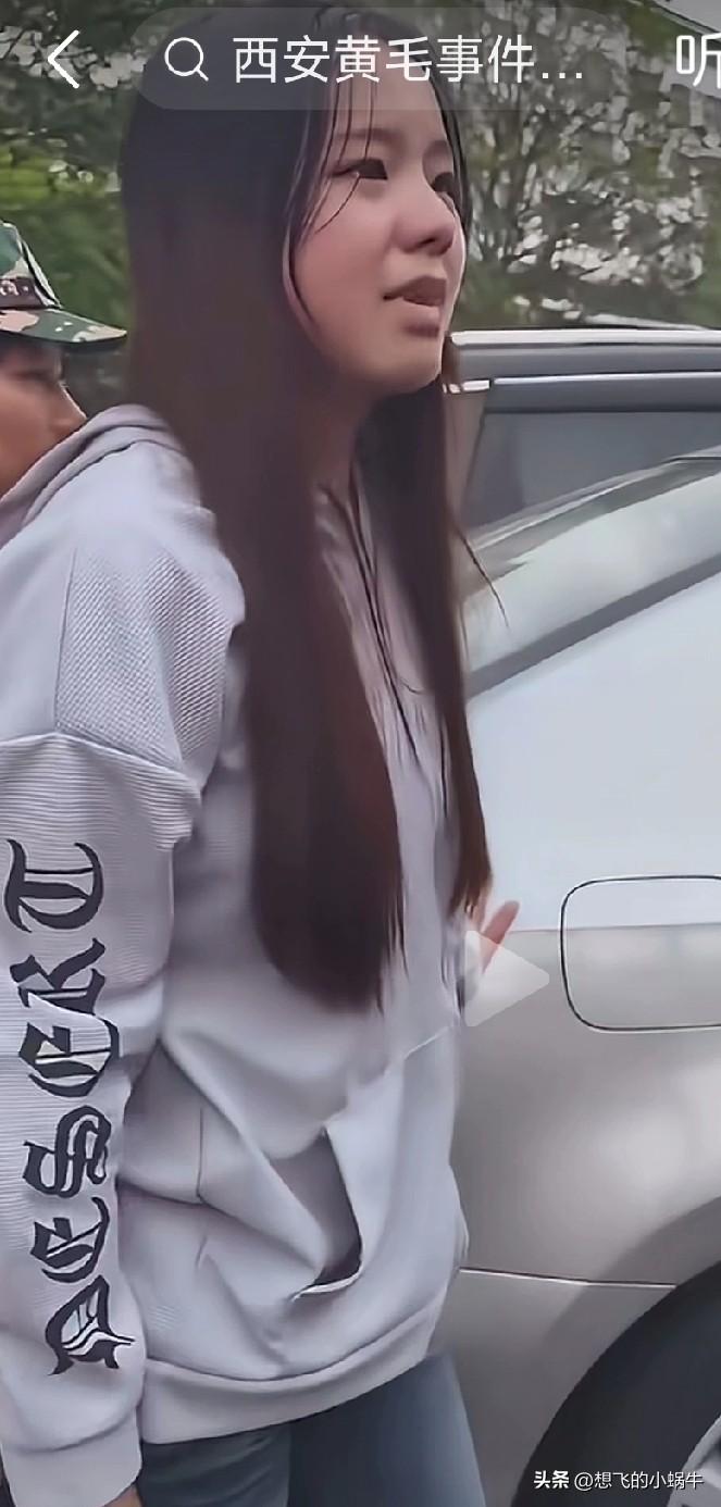 这女孩子是对家人多绝望啊，才骂自己家人？
身边也有这样的女孩子，大过年的自己家不