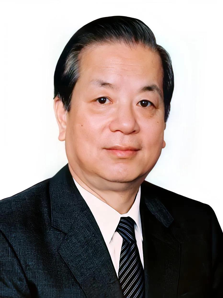 2017年5月9日22时06分，中国前外长钱其琛同志因病在北京逝世，享年90岁。