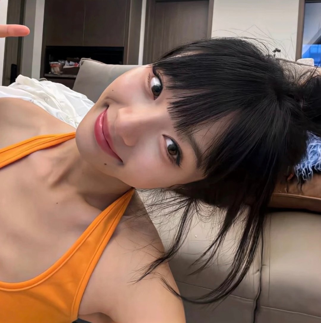 𝙒𝙚𝘾𝙝𝙖𝙩  丨女头 丨女生头像 丨高清女头 丨高质量女头丨优质头