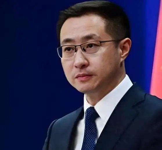 《日本将我国领土写入教科书，不到24小时，中方回应两个字》日本将我国领土写入教科