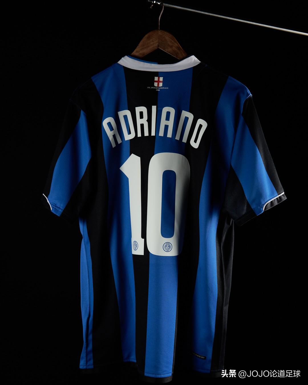 【这些⚽球衣你熟悉吗？】
最后的绿色运动裤是谁的？
提示：日本门将
球员服装 足