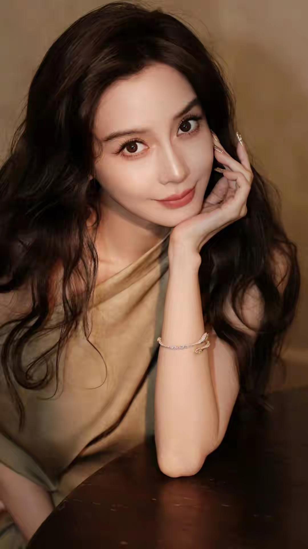杨颖汽车时代观察