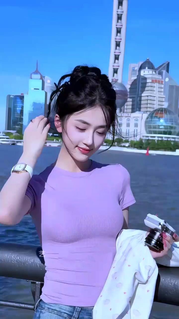 潘敏巴掌小蛮腰，紧致腰腹盈盈一握可清新可冷艳，一眼心动[比心][比心][送自己一
