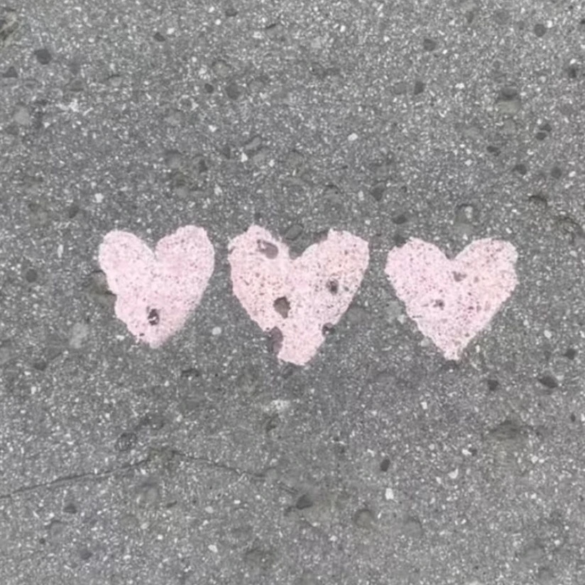 不管那种离别是伤感的还是糟糕的，在离开一个地方时，我希望我明白我正在离开它。J.
