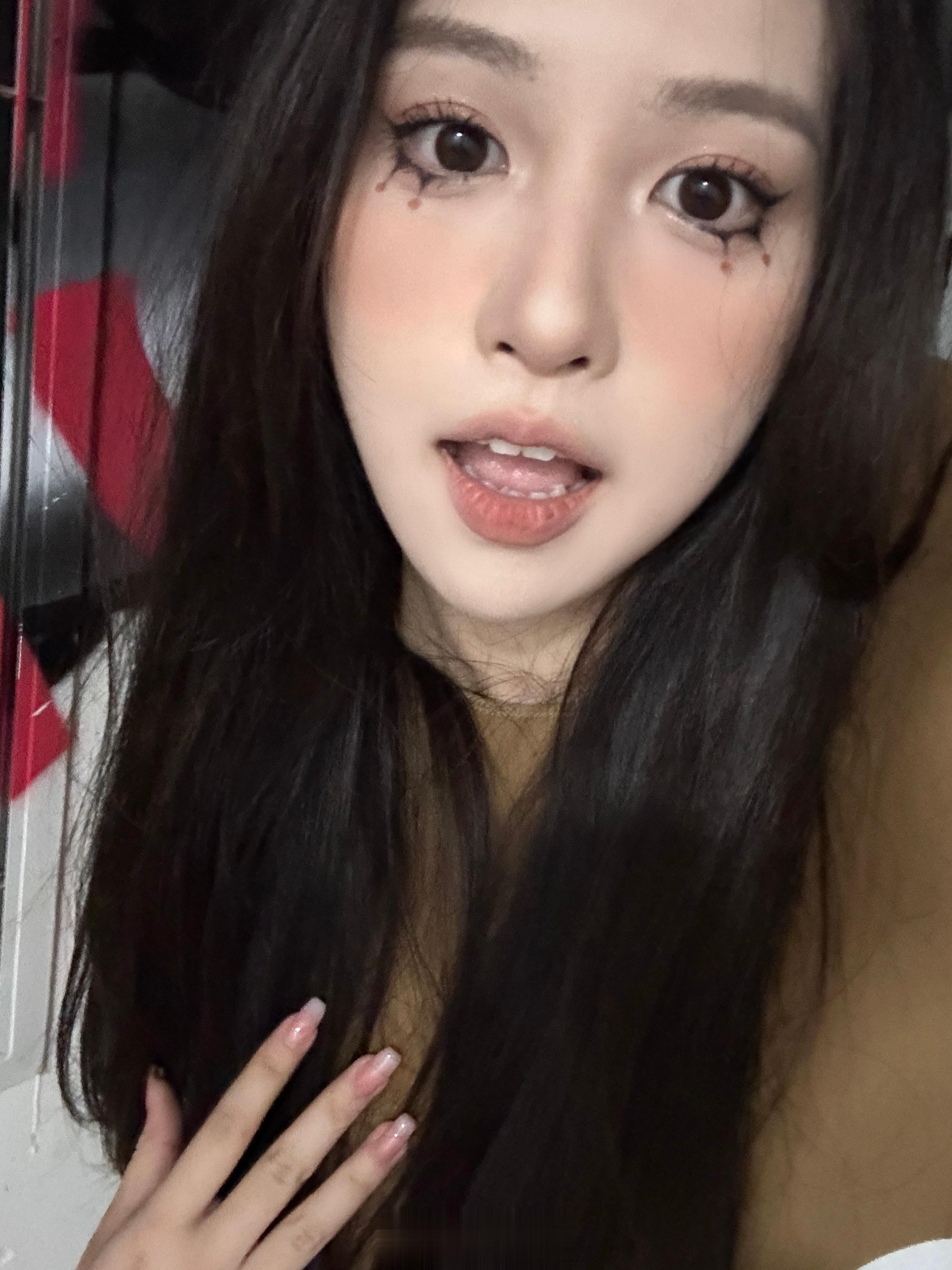 🎃给大家表演一个大便活人💩 ​​​