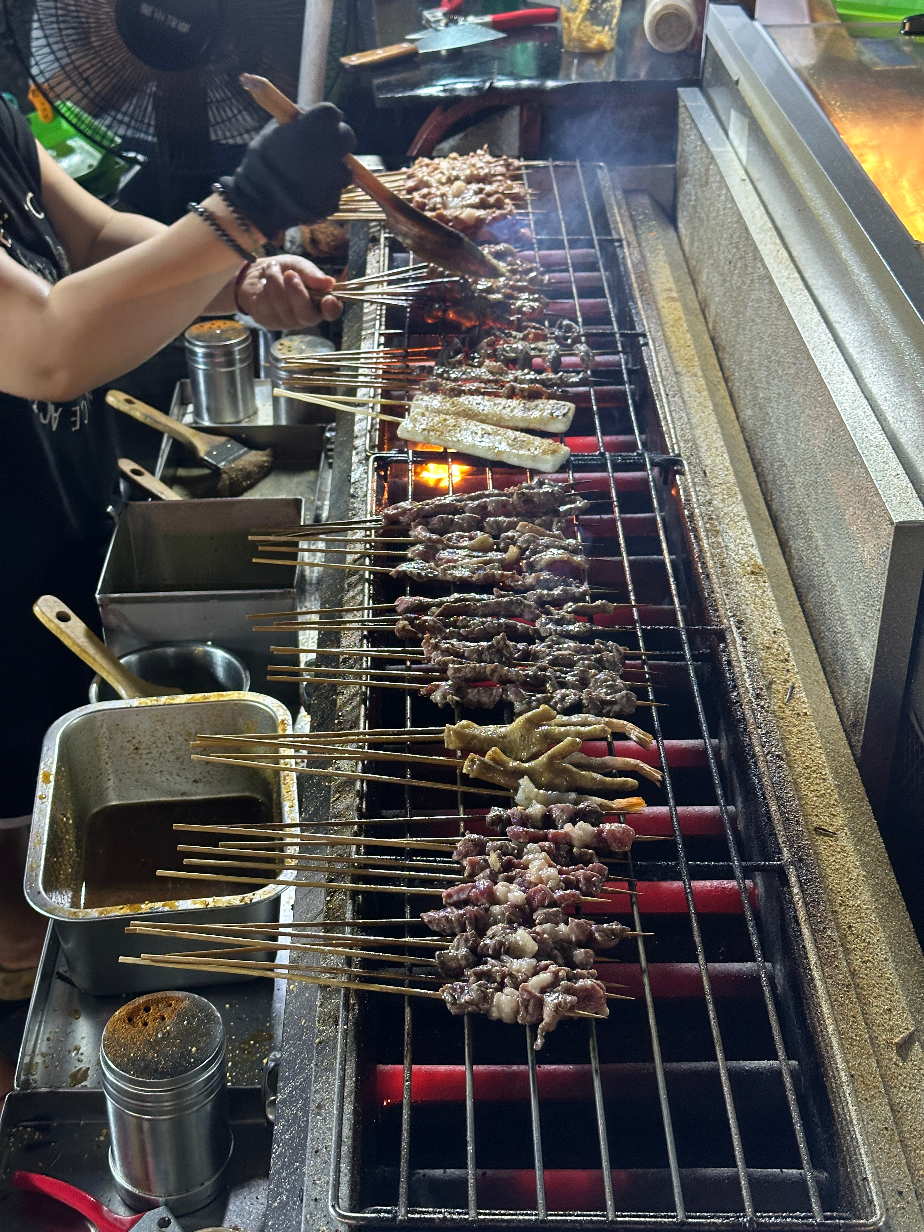 烧烤脑袋每天夜宵都想吃烧烤