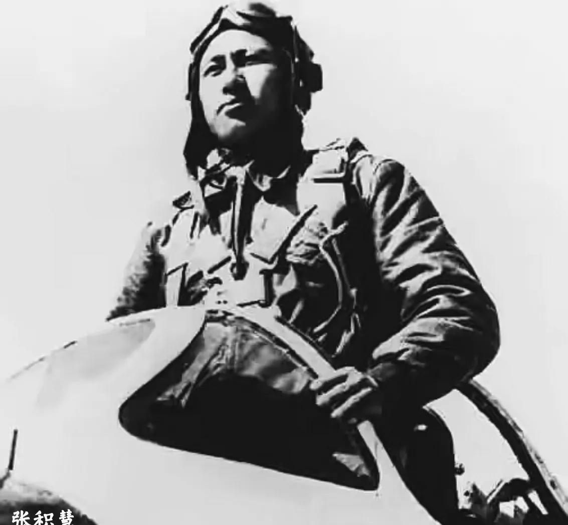 1952年，美军双料王牌飞行员戴维斯，在朝鲜上空被击毙。事件在美国引起轩然大波，