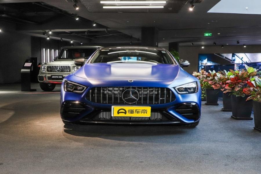 【新车丨AMG GT 新增一款车型配置】日前，我们从相关渠道获悉，AMG GT 