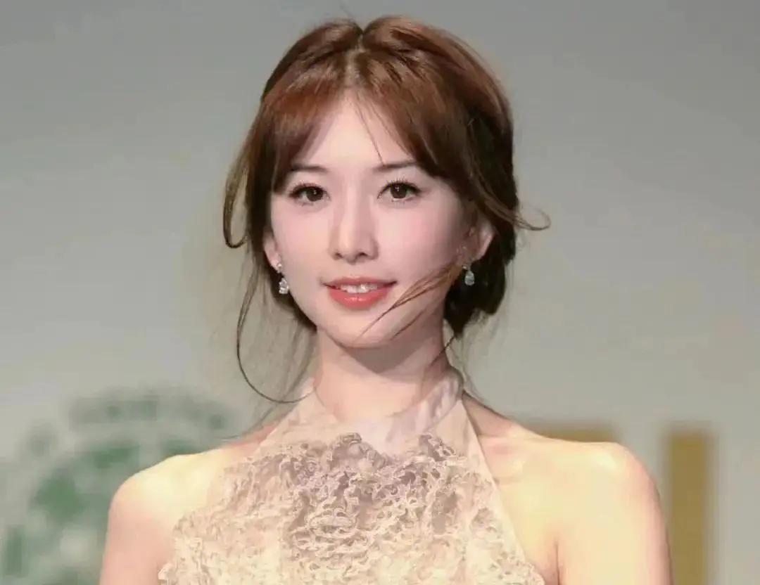 2014年，40岁的林志玲为了以后，特地花了300万，冷冻9颗卵子，没两年，又冷