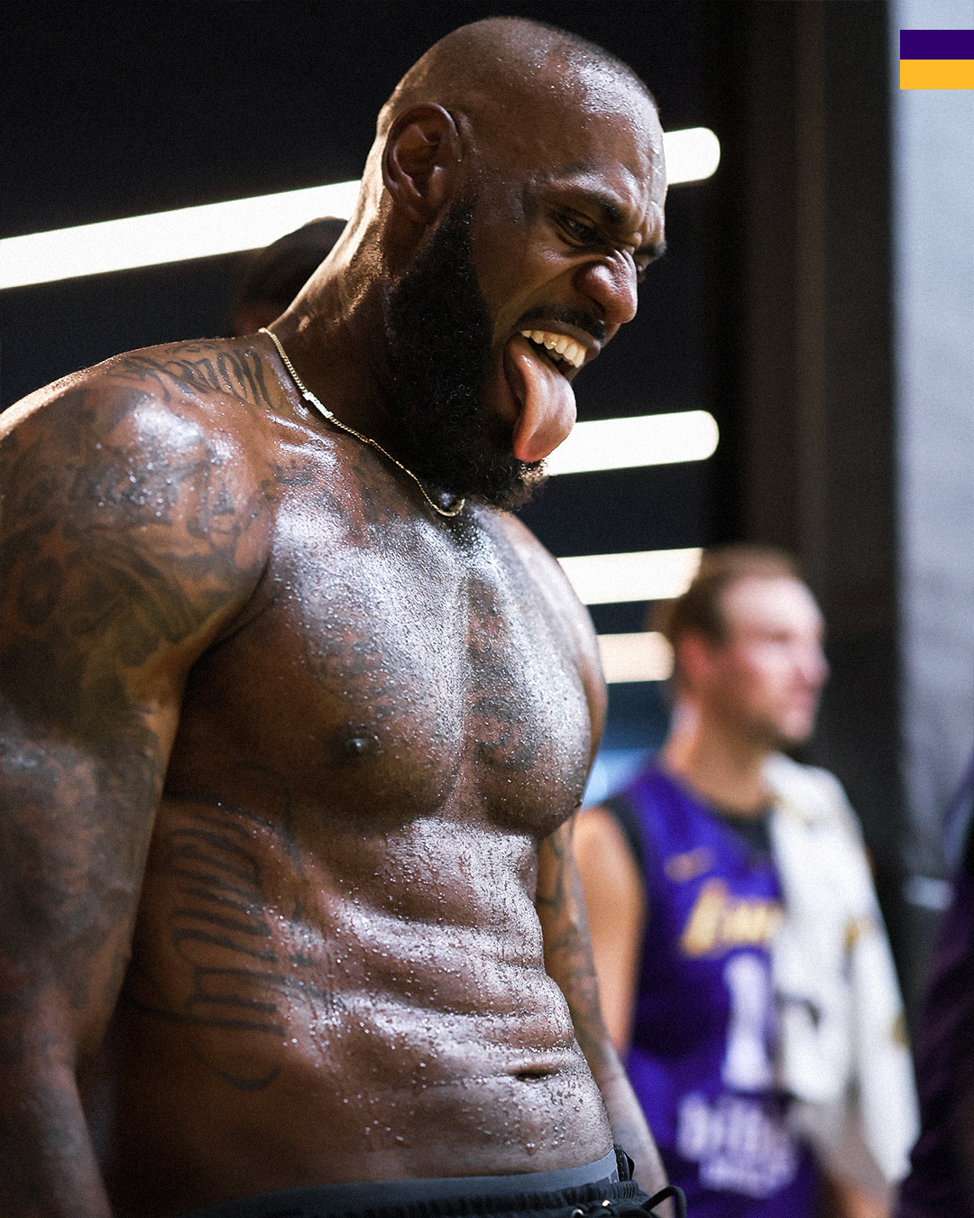 41岁猛男疯狂训练！老詹这肌肉