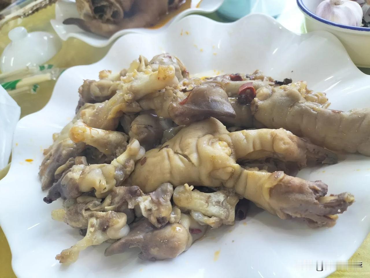 此时此刻，今天必须给大家发一个深夜家乡美食福利，大家都知道西北甘肃能拿的出手的美