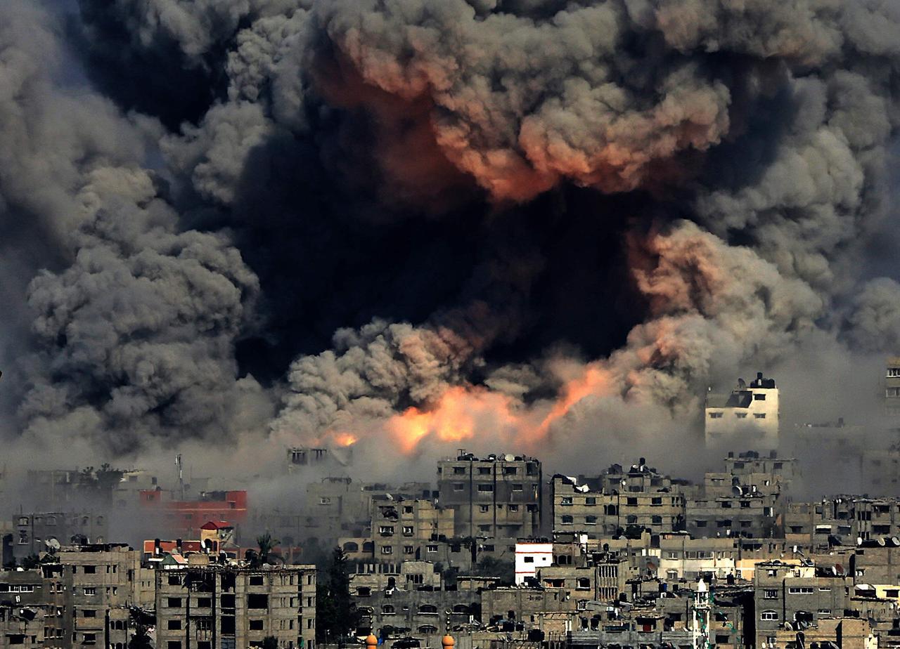 中东乱了，

美国盟友全不听招呼了，

棋盘被掀翻了。

最近几天，沙特和阿联酋