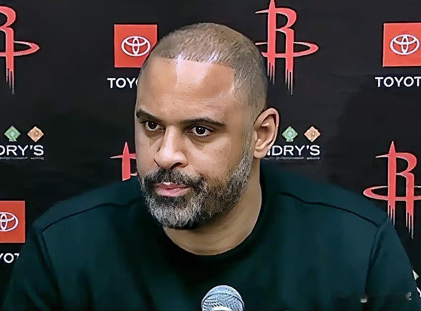 火箭主帅乌度卡输破防了，怒斥球队太软！

今天火箭以98-111爆冷不敌国王。赛