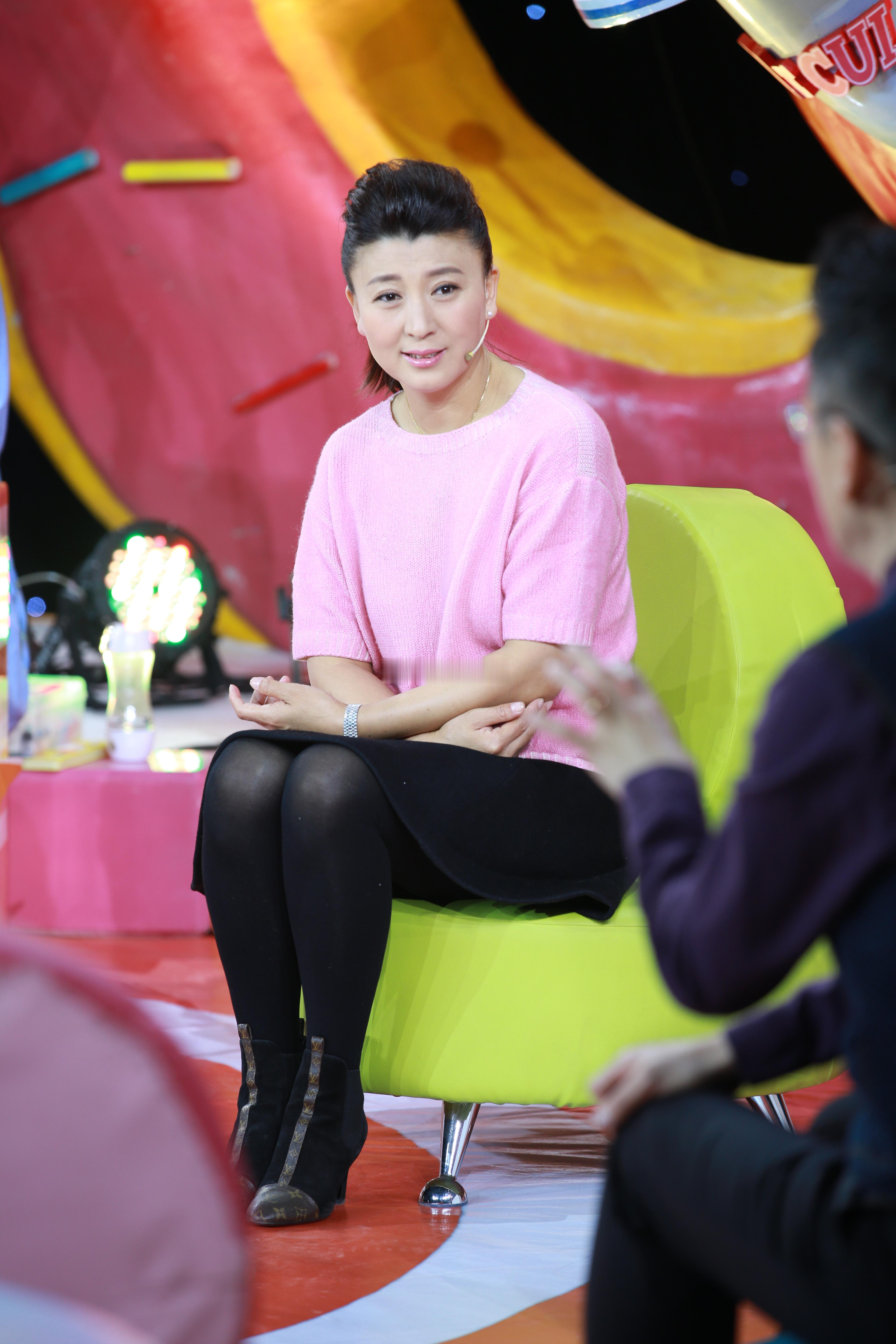 山杏姐姐[嘻嘻][嘻嘻][嘻嘻] ​​​
