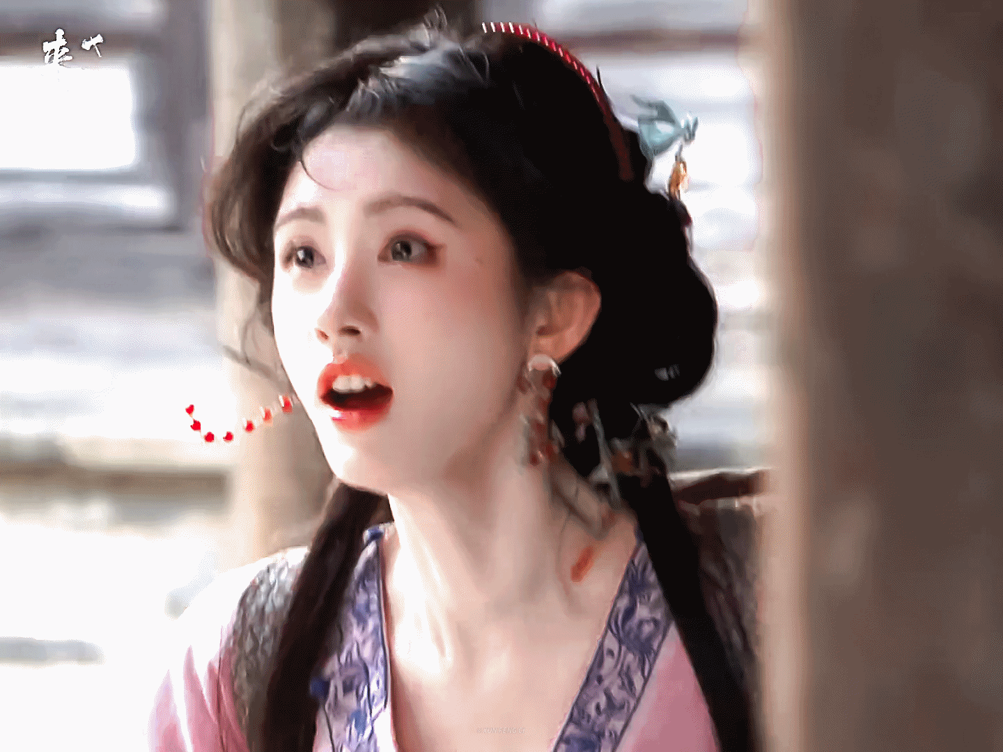 我的点赞特效变成阿黛了，不信你试试？鞠婧祎0618生日快乐