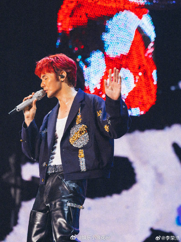 珠玉制作人回应李荣浩抄袭珠玉制作人内涵李荣浩 珠玉制作人内涵李荣浩：“我qj别人