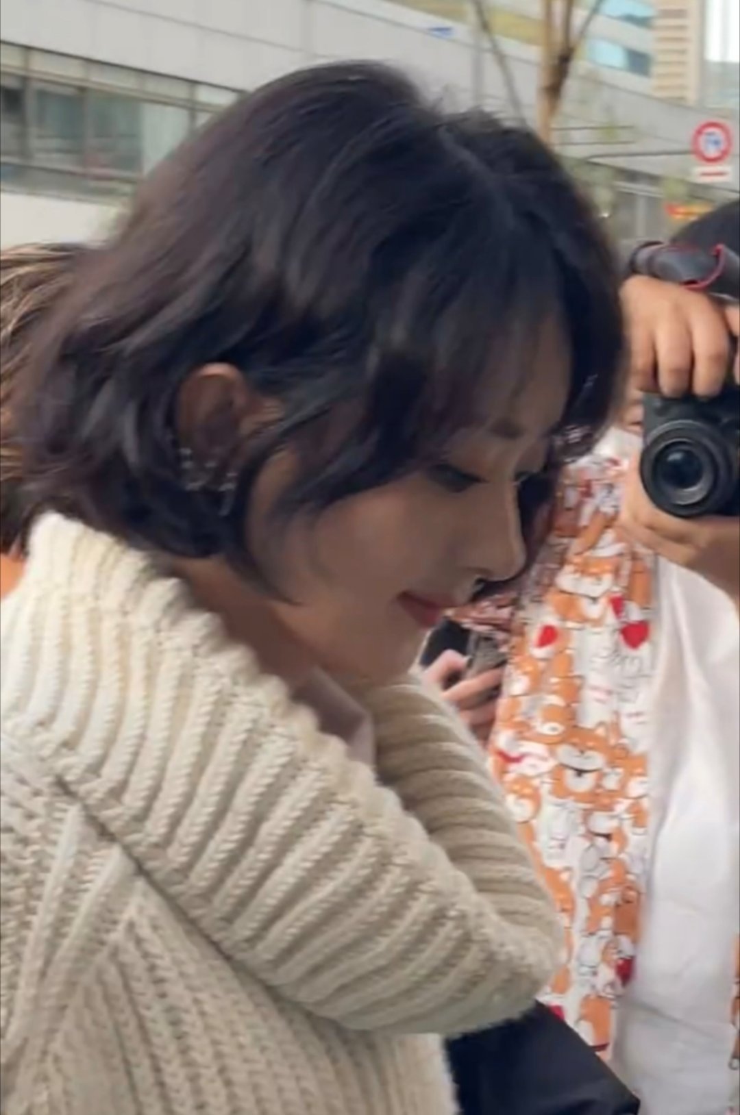 #赵丽颖再次出席东京电影节映后#赵丽颖再次出席东京电影节🎞️ 今天的丽好温柔啊