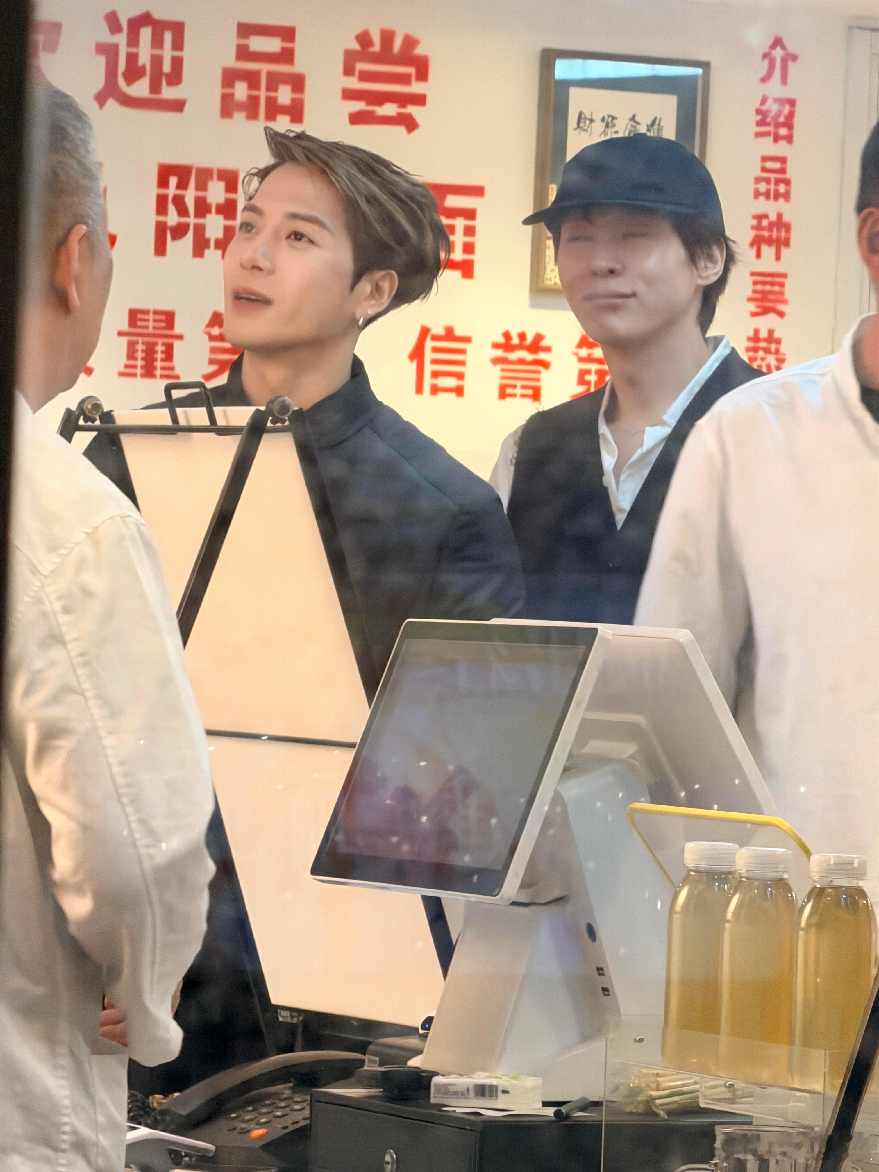 妆造了 今天拍啥🤔