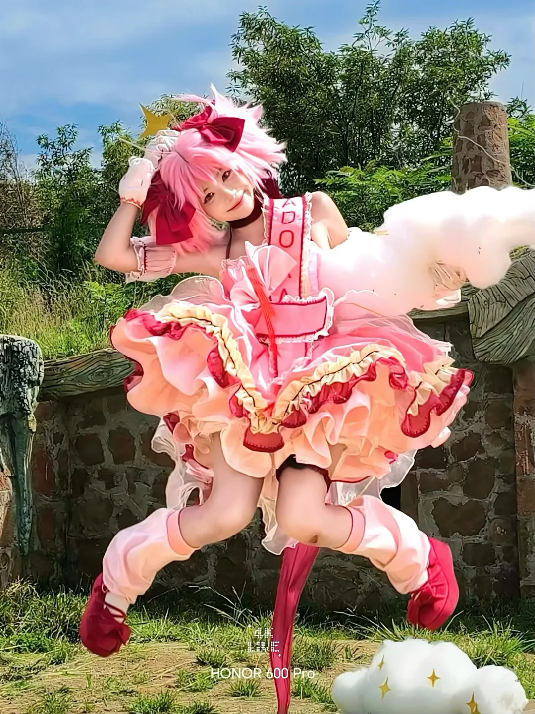 朋友说：跳起来好像真的会魔法！！！