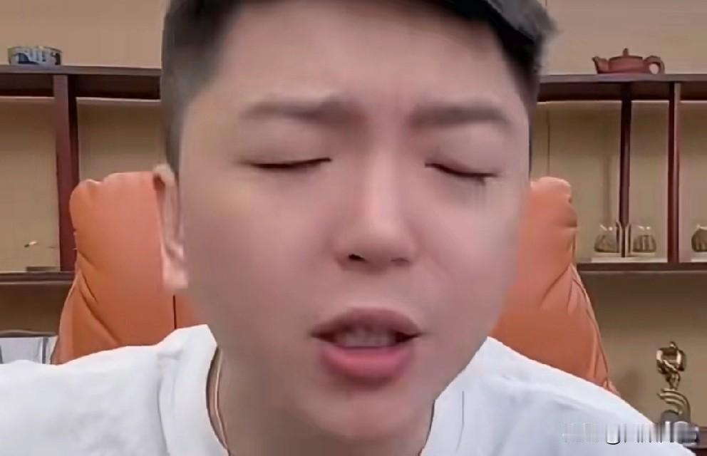 王某人回应签约天佑，我后台无偿给他，这些年没少吃4864流量。

       