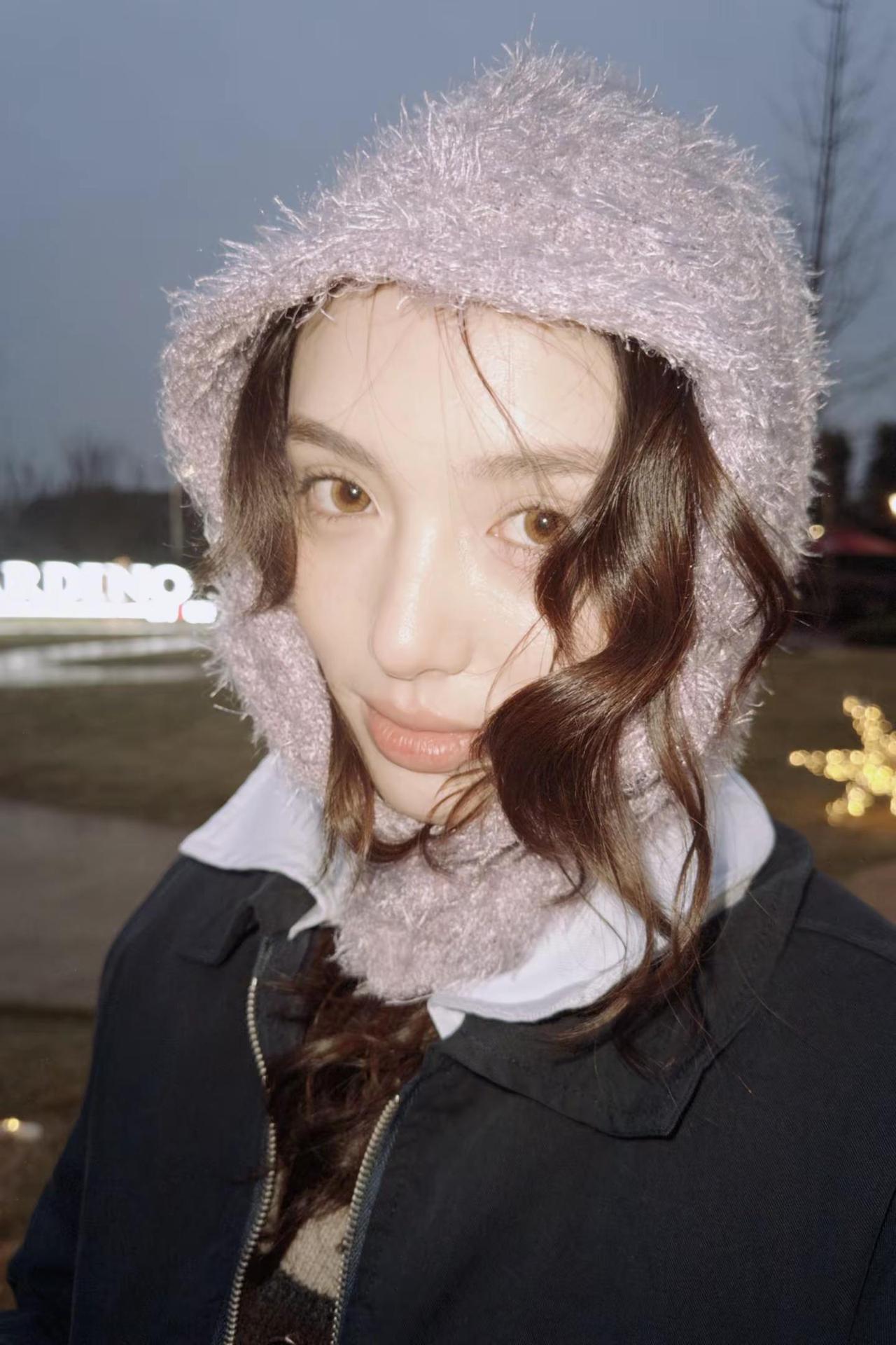 怀念冬天这个让人长彪的季节 彪彪肉一堆..怎么减冬季穿搭 针织毛衣宽松慵懒风外穿