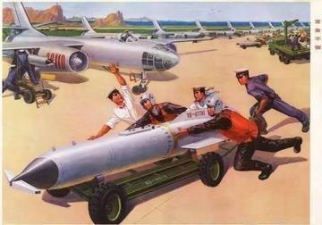1964年6月11日夜，我军轰炸机在山东莱阳上空投下12枚照明弹，在亮如白昼的夜