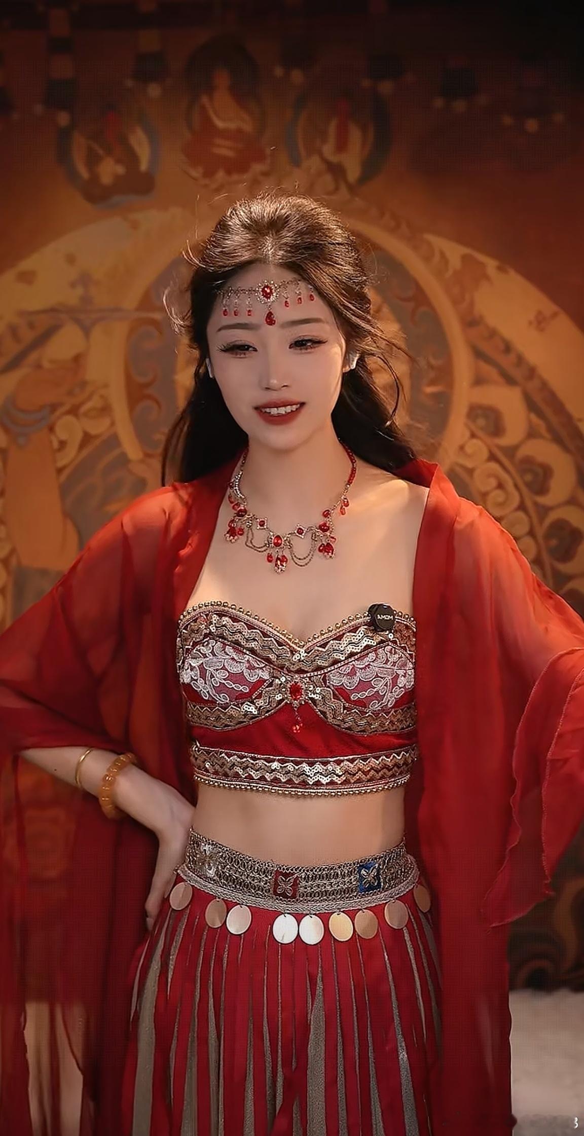 红 