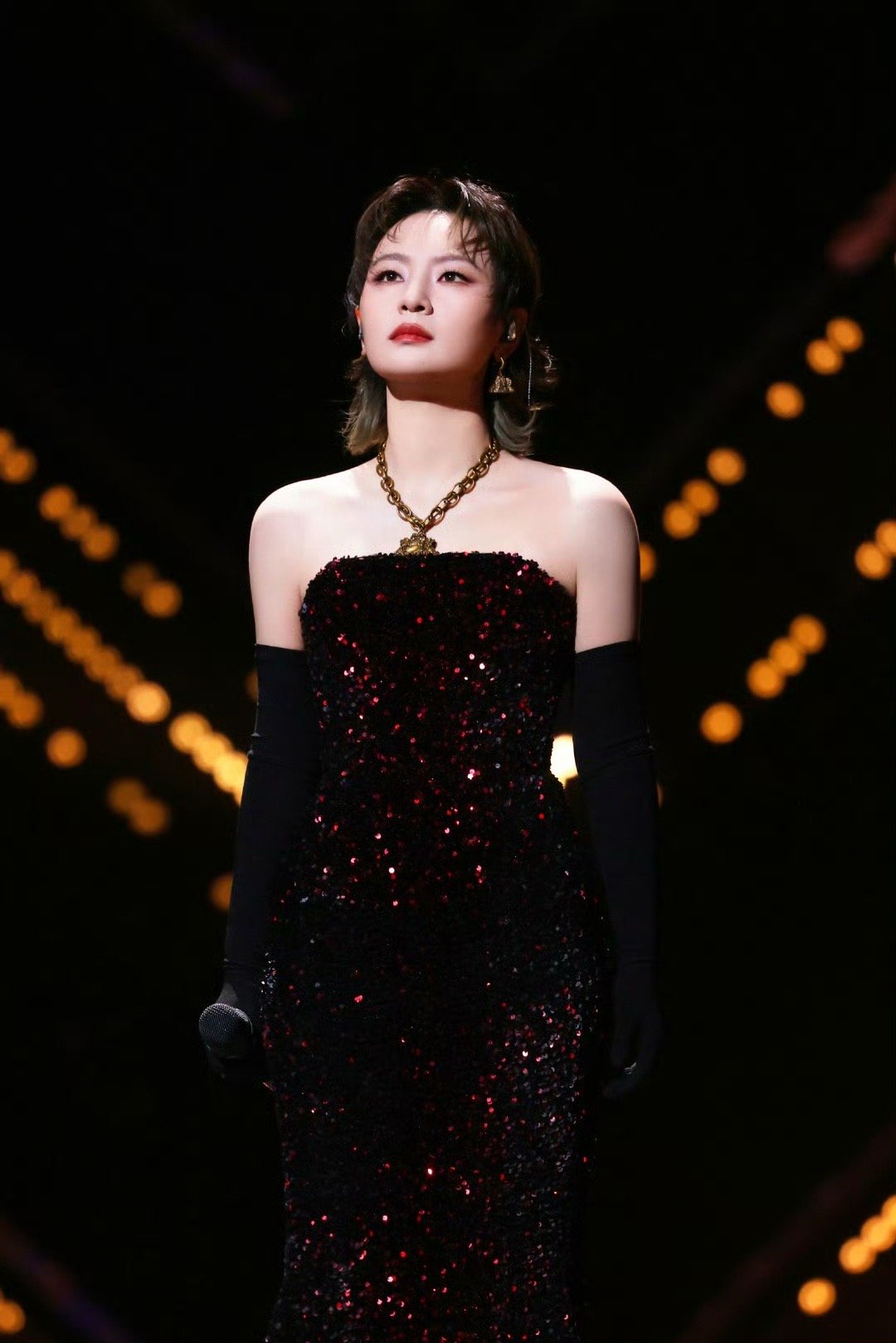 周笔畅确诊托举型歌手周笔畅确诊有歌朵莉娅 周笔畅用实力统治《有歌2》！合唱适配度