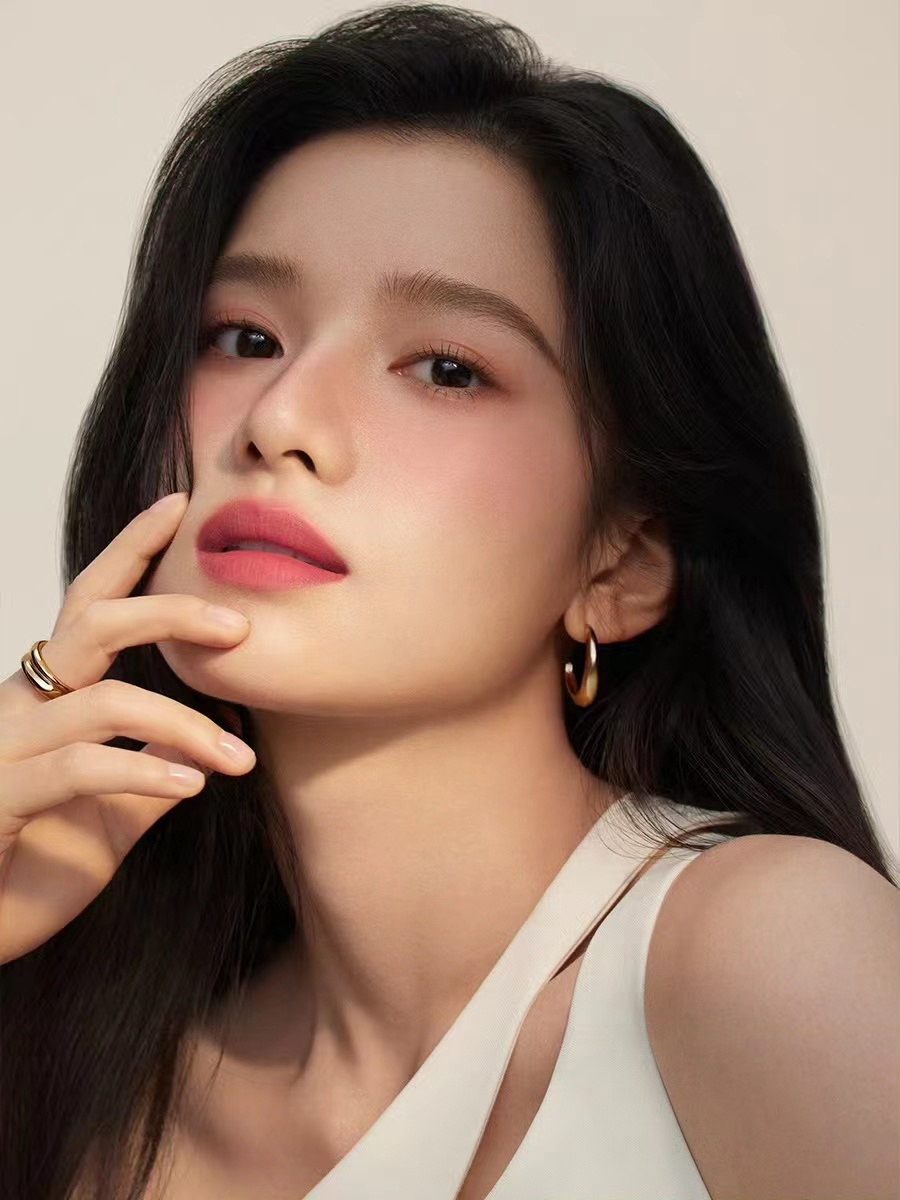 #李志辉发了张婧仪##李志辉为张婧仪做的发型##李志辉为张婧仪做的发型，哇塞哇塞