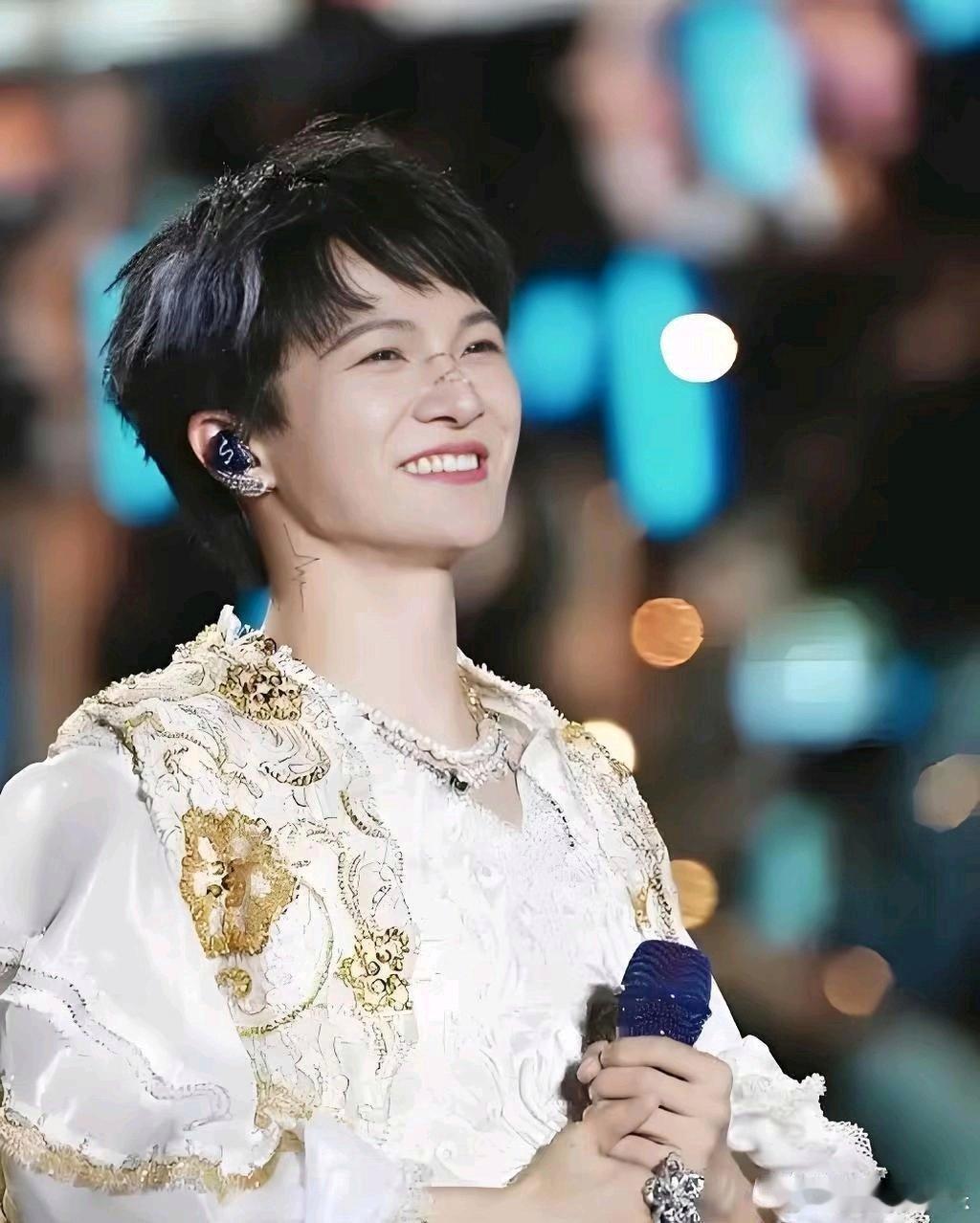 黄渤张艺兴周深丁禹兮组团上山了！新综《疯狂的浪浪山》开启真实户外挑战，全程无剧本