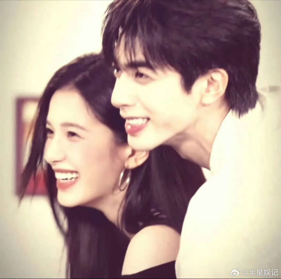张婧仪合作过最帅的男演员宋威龙全员帅哥搭档里脱颖而出，张婧仪直言宋威龙最帅，浓颜