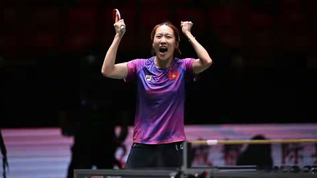 太精彩了！8-7绝杀！中国香港队15局鏖战逆转法国 2025年12月5日，成都乒