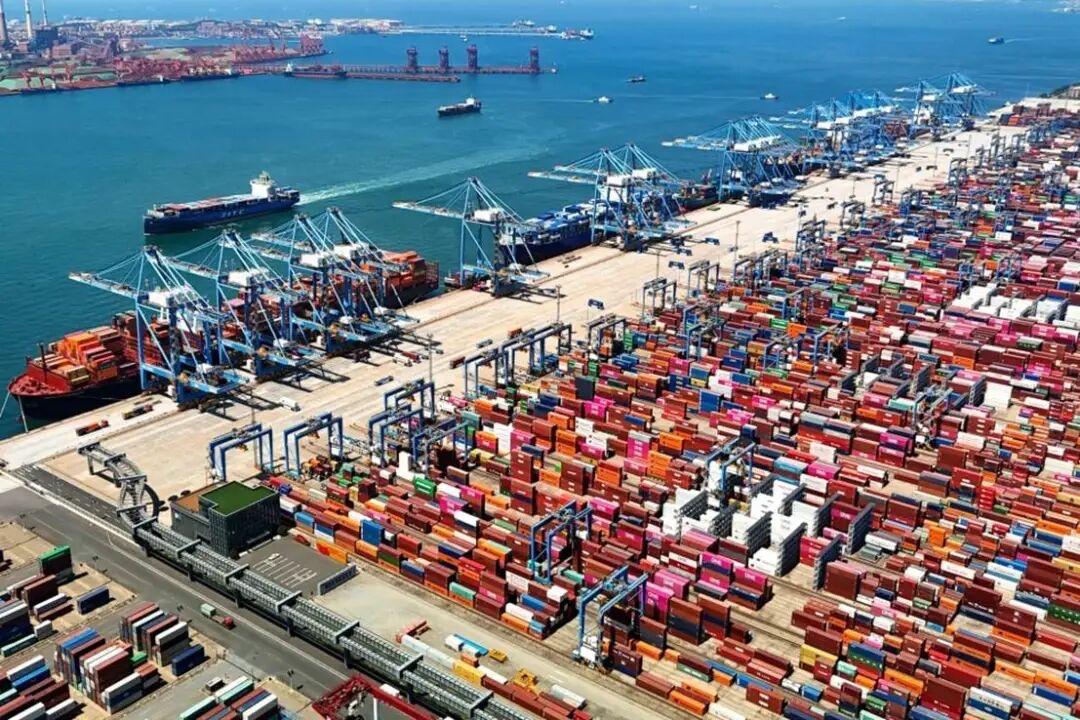 作为对美国政府计划对中国船舶征收港务费用的回应，中国交通部周五表示，所有由美国公