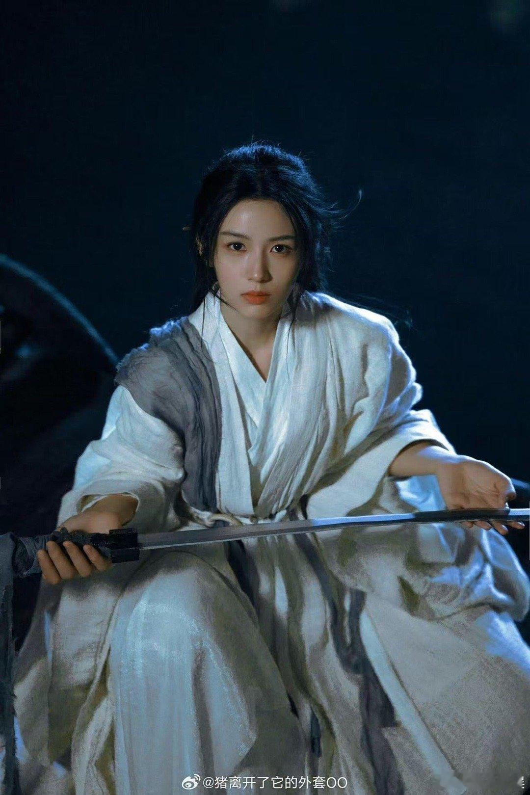 周也最新古风大片周也江湖侠女周也江湖侠女，带感，[心][心] ​​​