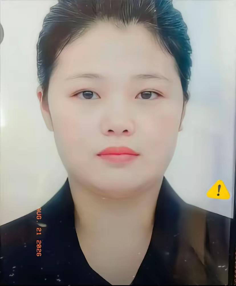 世事难判断，
参加生学宴。
可怜年纪轻，
因故黄泉见。