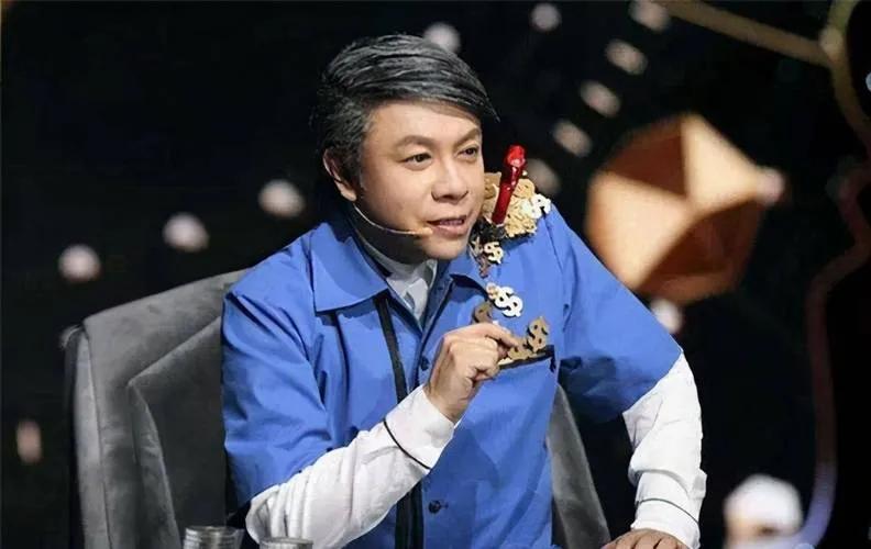 蔡康永深情谈大S离世

蔡康永在访谈中动情谈及大S离世，表示有时能接受，有时难以