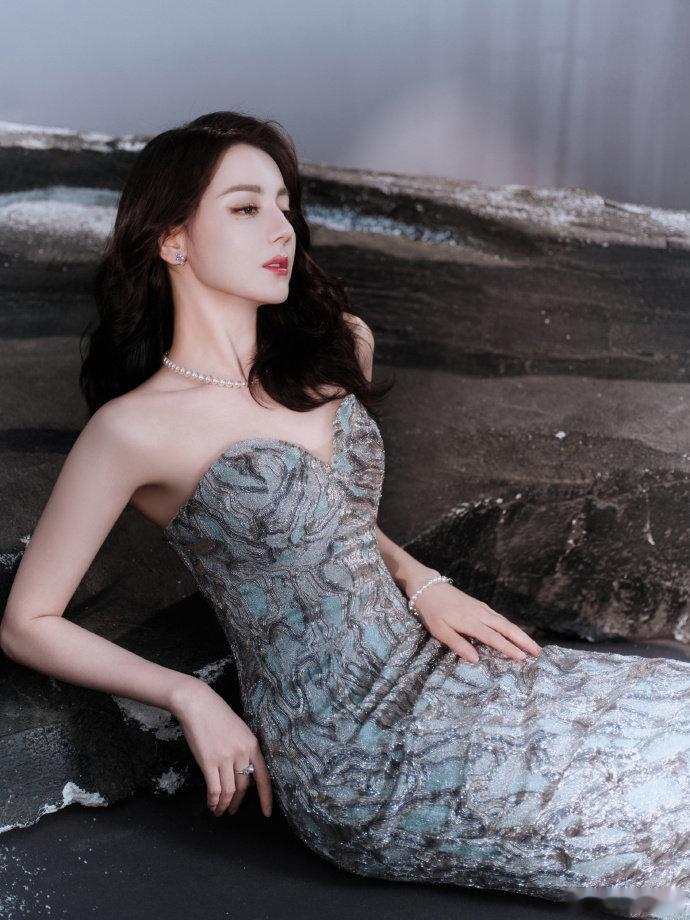 让这些人出现在一个视频的真是天才 短视频藏大惊喜，多位知名演员梦幻同框，新奇的创