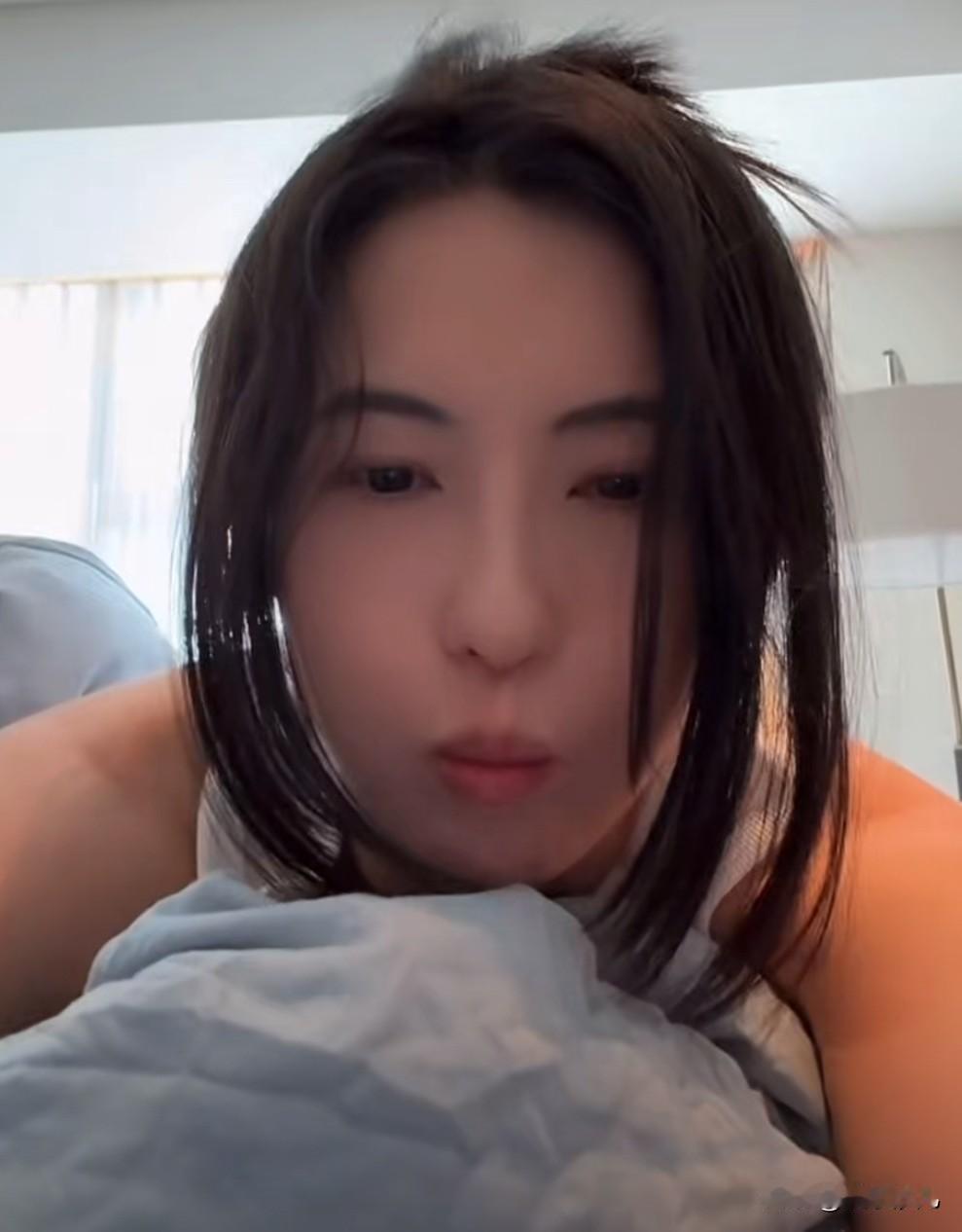 张柏芝晒照认真运动认真生活！


张柏芝“认真运动，认真生活”，展现满满的活力！