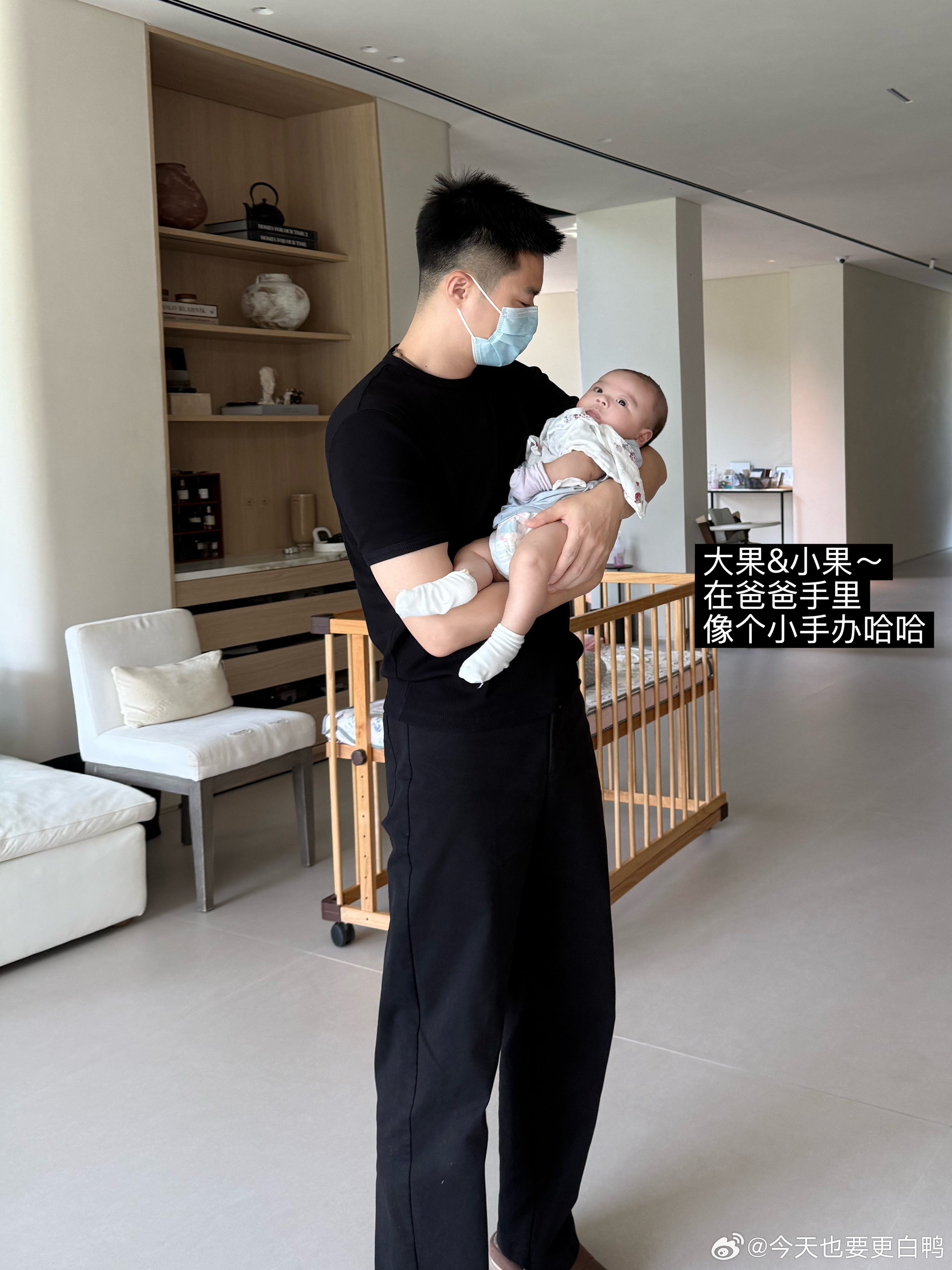 托尼爸爸上线！（有了娃以后的快递每天都拆到手软） 