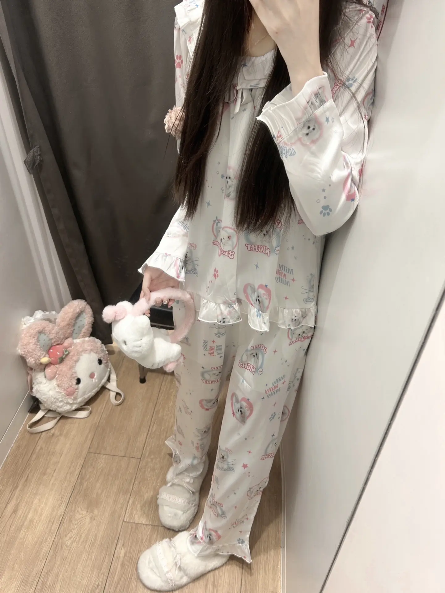 小猫困困的=• ֊ •=  我也是Z☡zᶻ