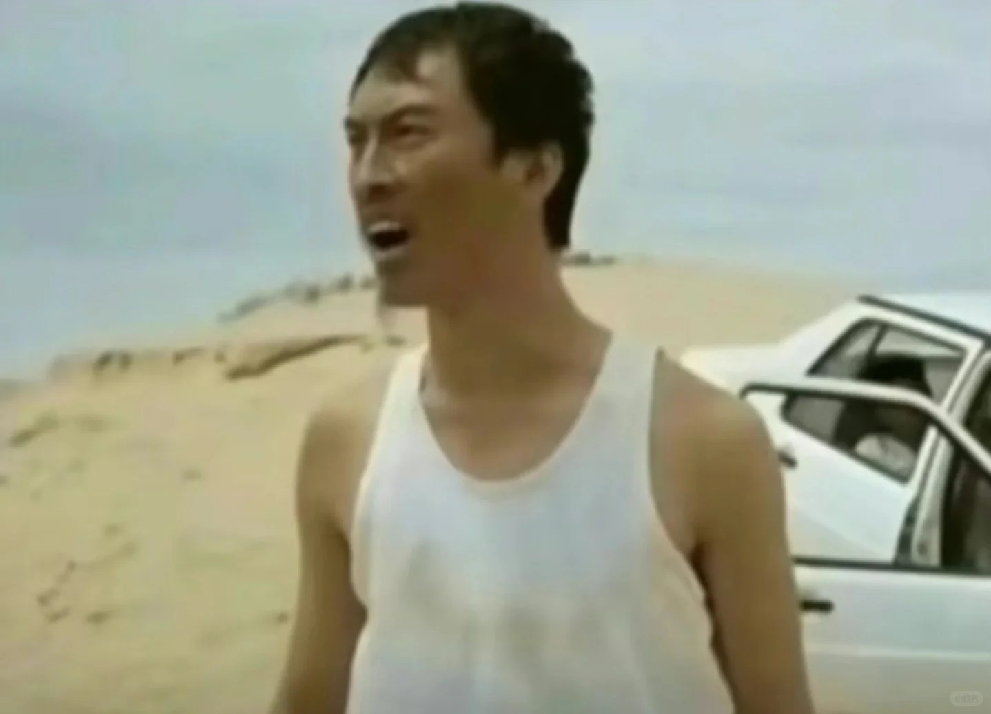 小红书连夜招聘英文内容审核员  外国网友上小红书秒切外教 他们进来不得是他们学汉