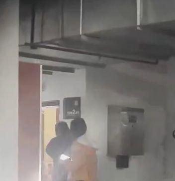 王星越向涵之地下车库被拍？粉丝说俩人正合作新剧。据八卦媒体报道，王星越和向涵最近