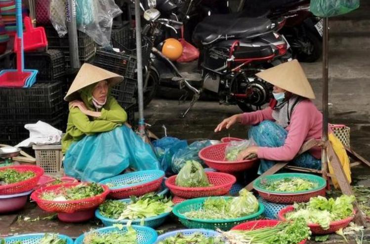 越南这个国家，到底有没有可能成为发达国家呢？
去年八月，越南北部工业园区轮番拉闸
