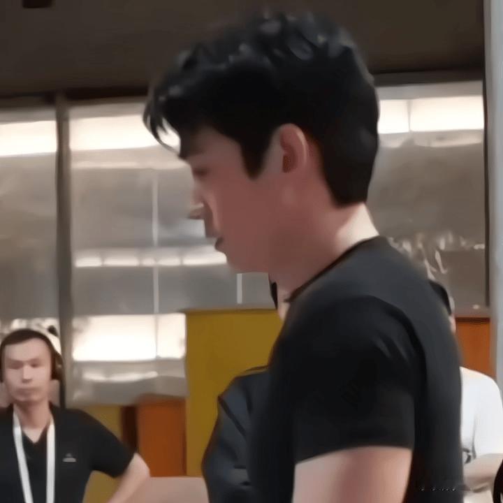 可爱超标一只小朱朱一龙