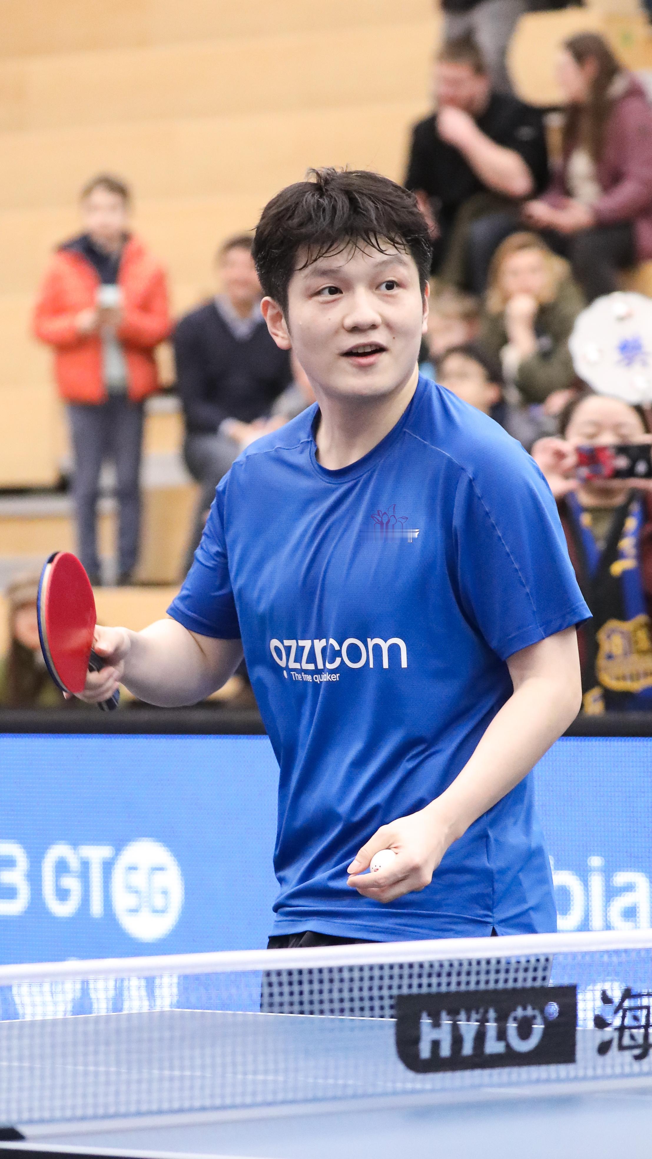 樊振东樊振东德甲 繁星落在你眼底闪烁东东午安繁星午安 