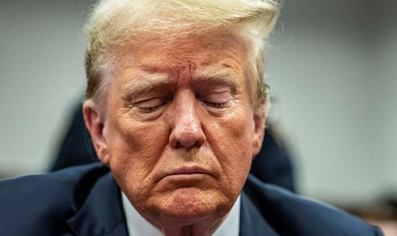 军工巨头股价却越涨越高，真有底气何必这么慌？
美国媒体最近又在喊“2025中美必