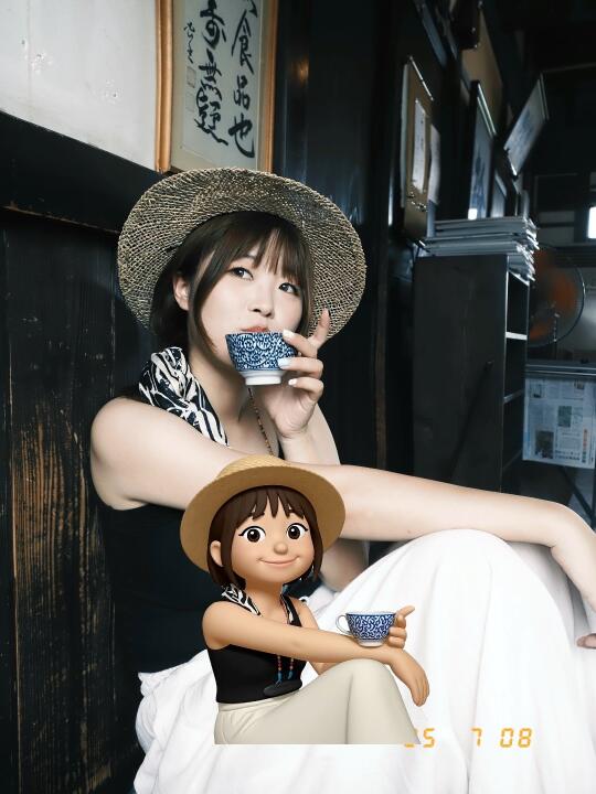 我也拥有会动的emoji小人啦🥰🥰🥰